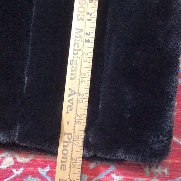 🪭 Black Silky Soft Faux Mink Fur Collarless Three Quarter Sleeve 3 Hook Front - Picture 7 of 11